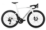 DOGMA F Dura Ace Di2 2025 - Edge Crystal White <br> > Dostupno u trgovini i webshopu